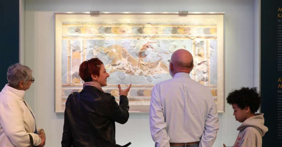 Best of Heraklion : Knossos - Arch.Museum - City tour - Starting at the Mystical Knossos Palace