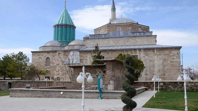 Best of Konya: Private Walking Tour with a Local - Exploring the Mevlana Museum and Rumi’s Resting Place
