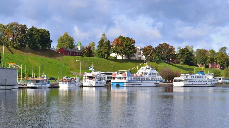 Best of Lappeenranta: Private Walking Tour with a Local - Exploring Lappeenranta’s Lakeside Charm and Shorelines