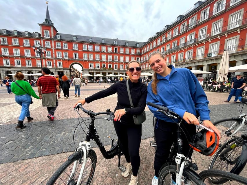 Best of Madrid: 3-Hour Guided Bike Tour in Small Groups - Starting at Rent & Roll Madrid in the Heart of the City