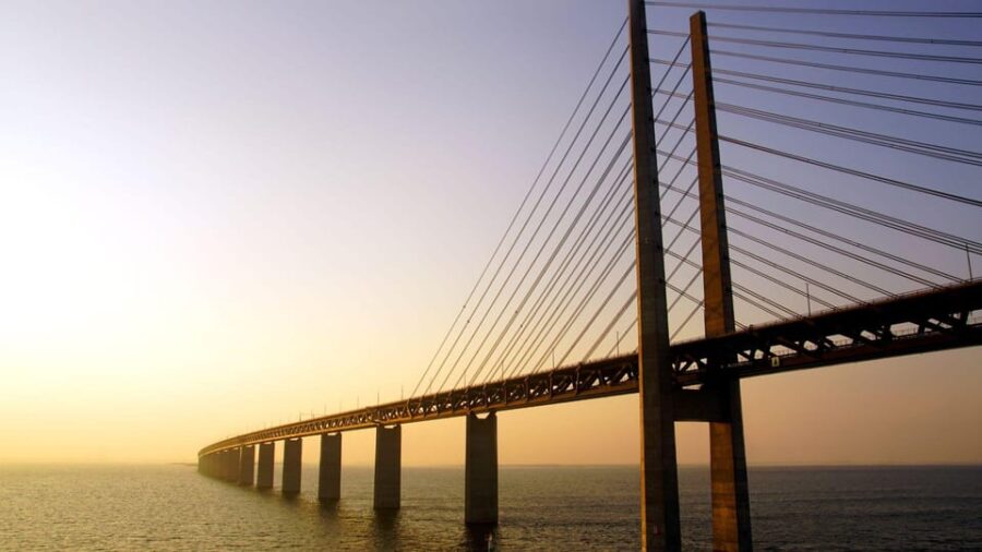 Best of Malmö: Private Walking Tour with a Local - Starting Point at Lilla Torg: Malmö’s Vibrant Heart