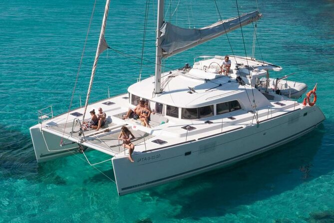 Best of Milos and Poliegos Catamaran snorkelling Cruise with BBQ - Cruising Milos and Poliegos on a Stylish Lagoon Catamaran