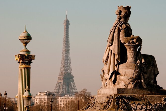 Best of Paris in 5 days - Seamless Arrival with Private Transfers in Paris