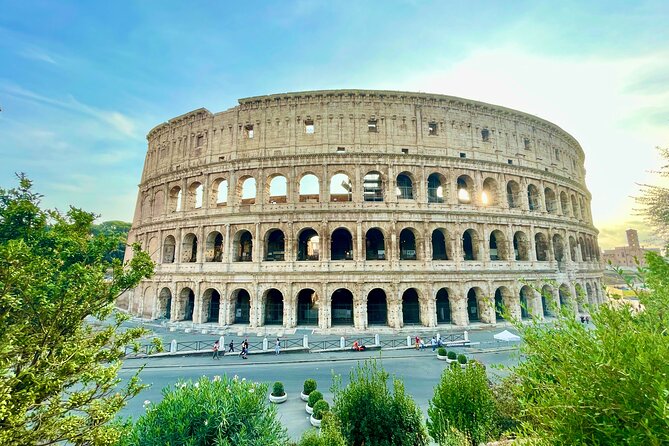 Best of Rome Colosseum, Squares and Fountains Private Walking Guided Tour - Starting at Piazza della Trinità dei Monti for an Elevated View of Rome