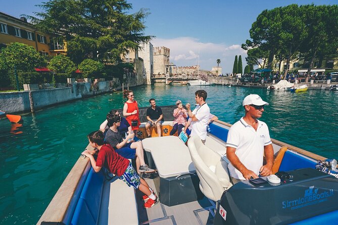 Best of Sirmione with Boat Tour and Grotte di Catullo - Grotte di Catullo: Exploring Roman Ruins and Ancient Villas