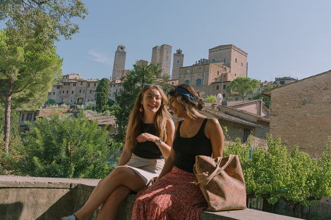 Best of Tuscany: Siena, San Gimignano & Winery Tour with Lunch - Exploring Siena’s Historic Piazza del Campo