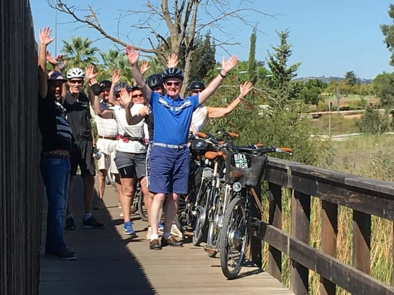 Best of Vilamoura - Guided Bike Tour (3h) - Exploring Quarteira’s Fruit and Fish Markets