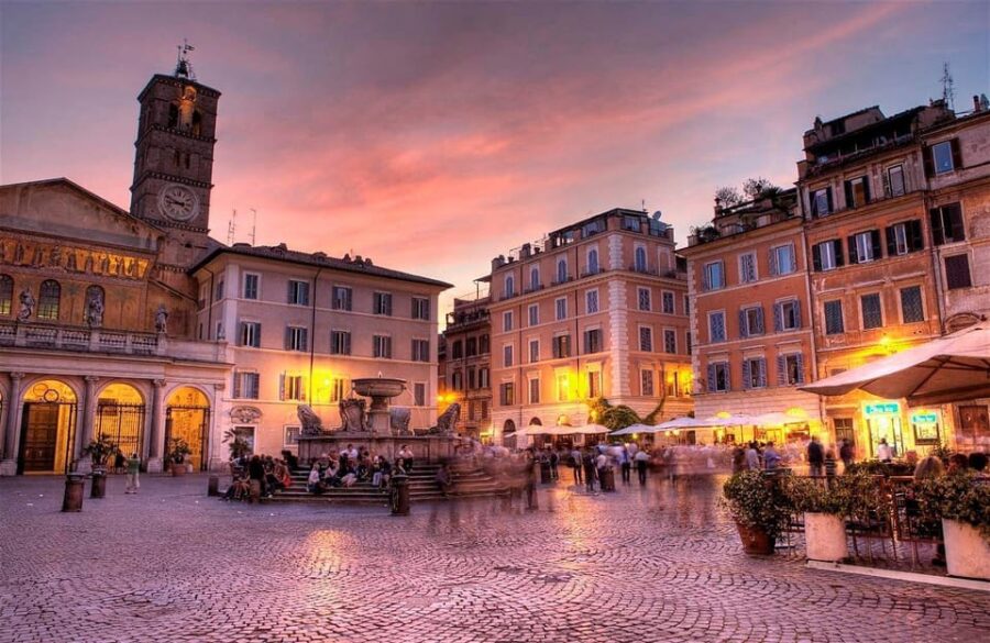 Best walking Rome - Exploring Piazza Navona and Bernini’s Fountain of the Four Rivers