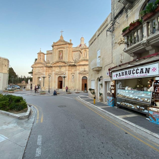 Between Walls and Stories: Pearls of Mdina and Rabat TOUR IN PORTUGUESE - Discovering Mdina, Maltas Old Capital, Known as the "Silent City"