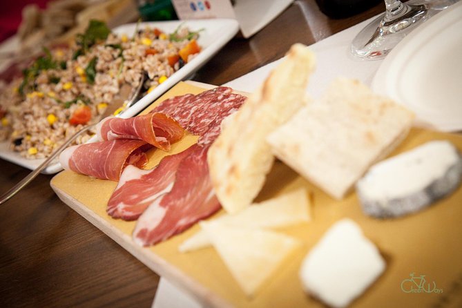 Bevagna E-Bike & Wine Tour - Exploring the Medieval Town of Bevagna