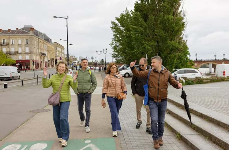 Beyond the Beaten Path: Explore Bordeauxs Right Bank - Darwin Ecosystem: A Cultural Hub in a Former Barracks