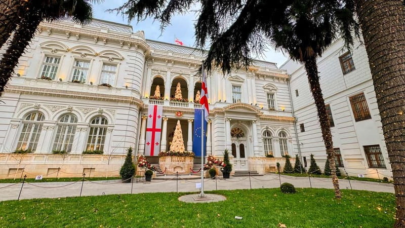 Beyond the Old City: Tbilisi's Hidden Gems Walking Tour - Exploring the Dry Bridge Flea Markets Hidden Treasures