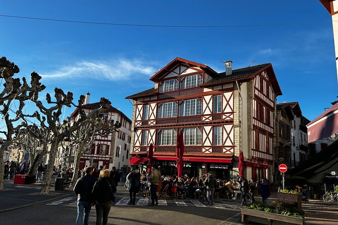 Biarritz: Full day excursion to visit the Basque coast! - Exploring Bidart’s Basque Village Atmosphere