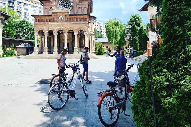 Bike Rentals - Iconic Landmarks You Can Visit on Your Own