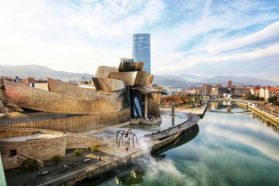 Bilbao All Iron Tour: Guggenheim and San Mamés with Lunch - Walking Tour from San Mamés to the Guggenheim Museum through Bilbao’s Modern District