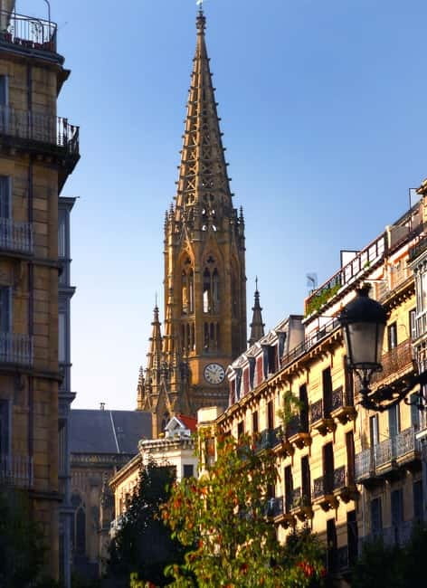 Bilbao: Biarritz, Saint Jean de Luz, and San Sebastian Tour - Starting Point and Logistics