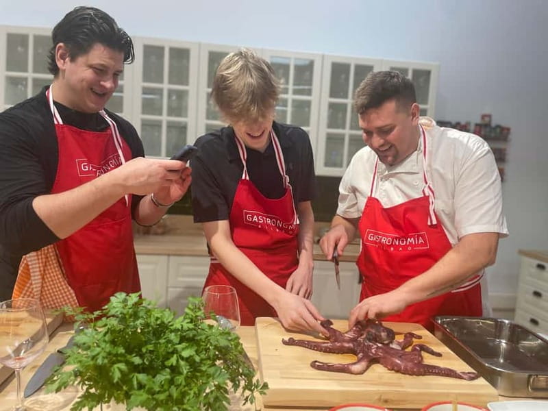 Bilbao: Immersive Basque Cooking Class - Starting Point at Gastronomía Bilbao’s Gourmet Shop