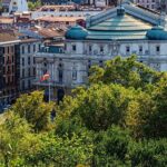 Bilbao Must See Attractions Walking Tour With A Guide - Starting at Plaza Nueva in the Heart of Casco Viejo