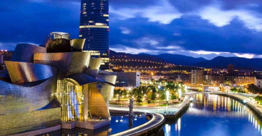 Bilbao: Private Night Walking Tour - Starting at Artxanda: The Best Viewpoint in Bilbao