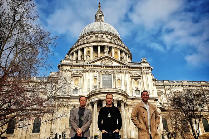 Black Cab Tour of London - Narrated Taxi Tour Guide - History Sightseeing - Navigating London in a Classic Black Cab