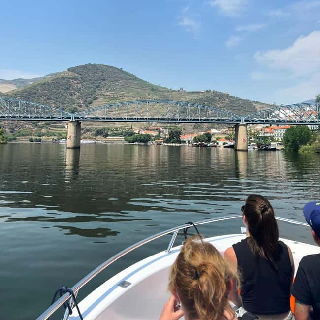 Boat trip - Foz do Távora - Exploring Portugal’s Oldest Wine Region from the River