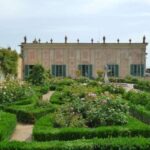 Boboli Garden Guided Tour in Florence - Visiting the Amphitheatre and the Neptune Fountain