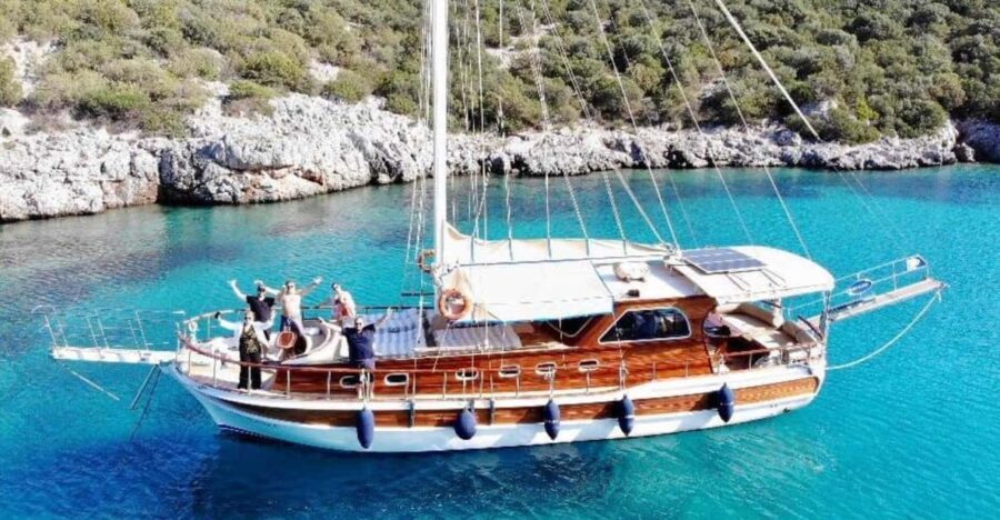 Bodrum: Private Gulet Tour with Lunch - Departure from Bodrum Harbour for a Custom Day on the Water