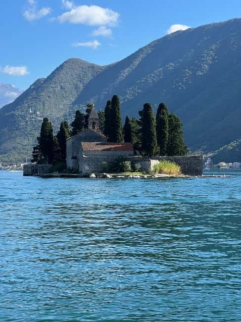 Boka Bay: Lady of The Rocks & Old Town Perast Tour - Starting Point at Park Slobode in Kotor
