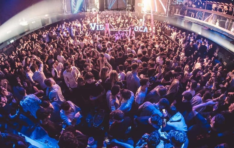 Bologna: Guided Bar Crawl in the Old Town - Starting Point in Bologna’s Heart: Piazzetta dei Servi