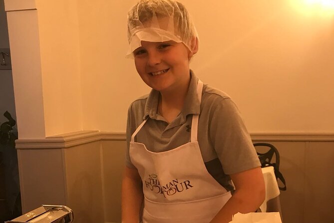 Bologna: Pasta and Tiramisu Small Group Cooking Class with Wine - Engaging Introduction with Prosecco Welcome Drink