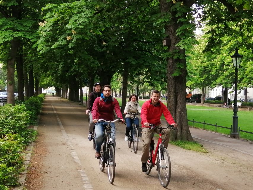 Bonn: 3,5 hours Guided Bike Tour - Exploring Bonn’s Historic Old Town and Government District
