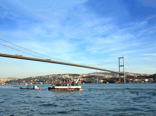 Bosphorus Boat Cruise & Two Continents Tour with Lunch - The Bosphorus Bridge and the Waterway Cruise Experience