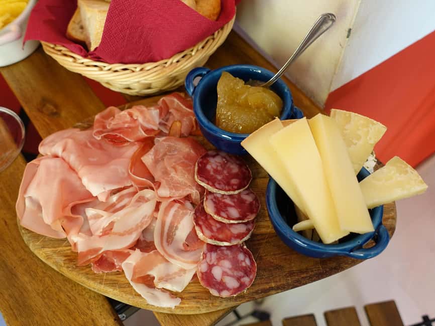 Boutique Wine Tasting in Turin City Center - The Location: A Cozy Wine Bar in Turins Historic Center