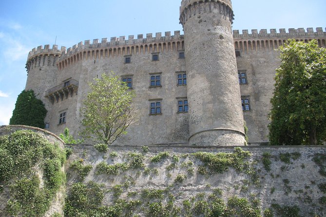 Bracciano: Odescalchi-Orsini ancient Castle Tour with Lunch - How the Tour Starts at the Civitavecchia Port