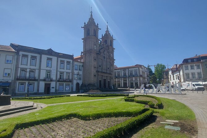 Braga/Guimarães: 1 Day with Lunch + farm and wine tasting - Discovering Braga’s Ancient Roots and Religious Significance