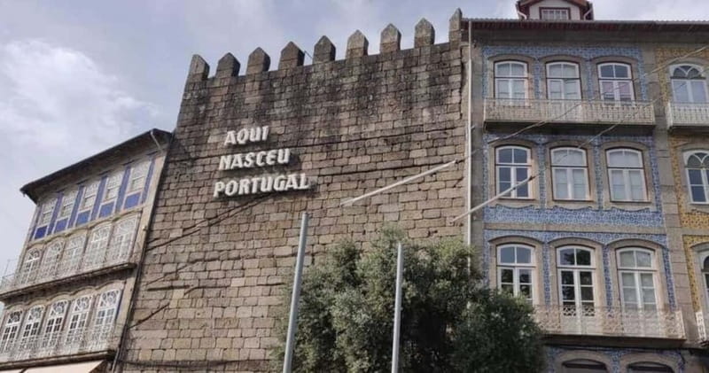 Braga & Guimarães Tour Customizable Experience - Exploring Guimarães: Portugal’s Birthplace