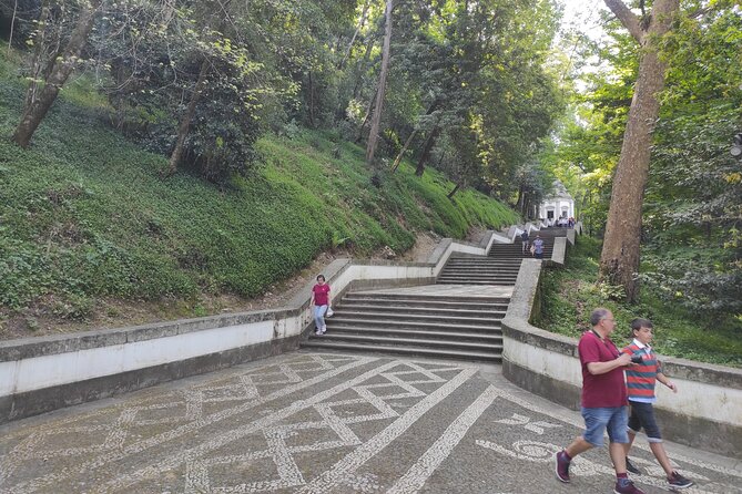 Braga - Roman & Baroque / Full Day - from Porto - Visiting the Braga Cathedral: Portugal’s Oldest Church