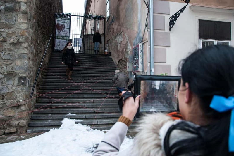 Bratislava: iPad Treasure Hunt with local guide - How the Tour Starts and What Happens at the Beginning