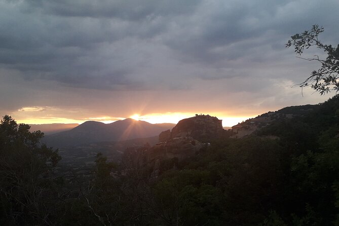 Breath-taking Meteora Sunset Tour - Starting Point and Transport Logistics