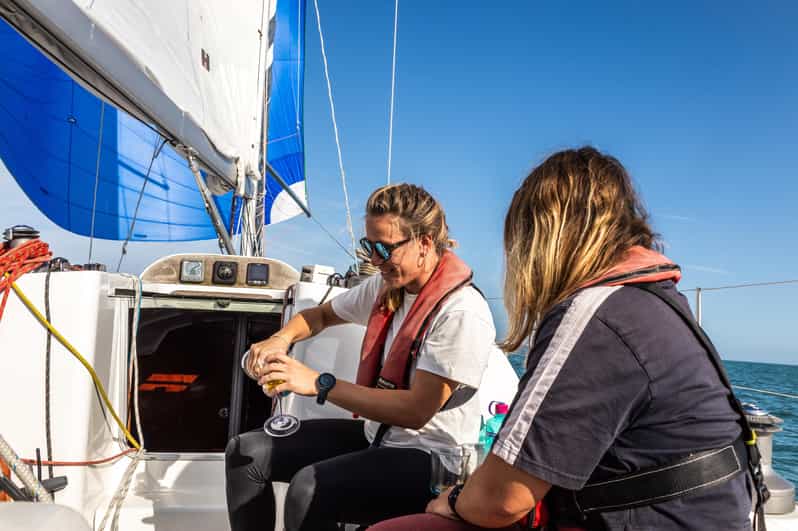 Brighton: Sailing Trip with Drinks - Starting Point at Brighton Marina’s West Jetty