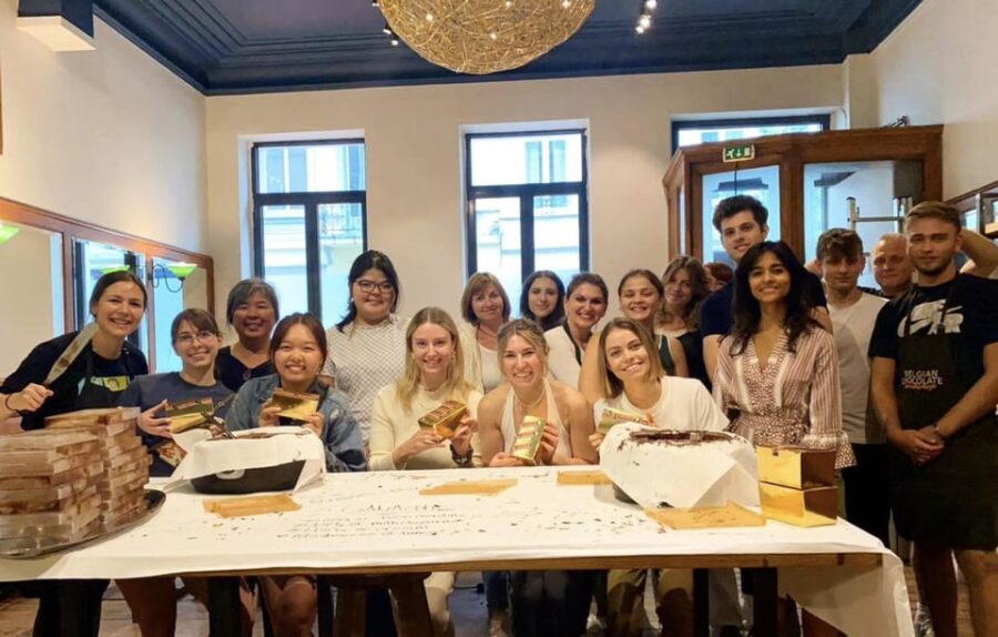 Bruges: Chocolate Truffle Making Class - The Location and Easy Access to Bruges Old Town