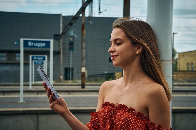 Bruges Photo Session By a Pro - Starting Point and Group Size