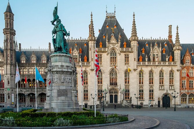 Bruges Walking Tour with Audioguide on Your Smartphone - Pause at Minnewater Lake, the "Lake of Love"