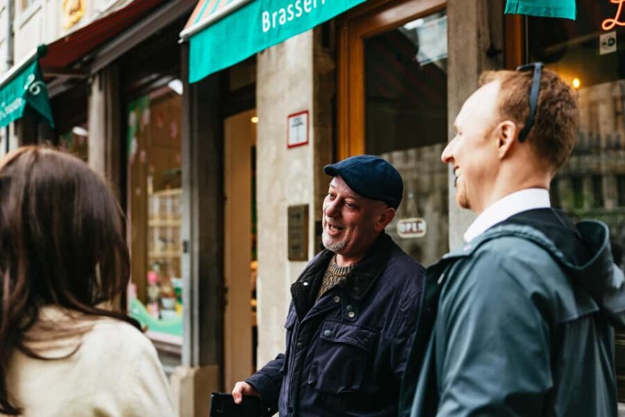 Brussels: Beer Tour with 6 Beers and 3 Chocolate Tastings - The Pacing and Group Atmosphere