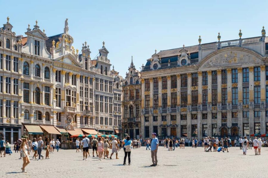Brussels: Belgian Beer World Entry & Digital City Tour - Practical Details: Meeting Point and Equipment Needed