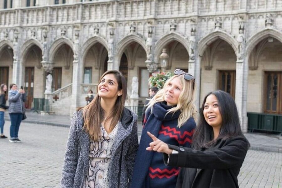 Brussels: Guided Sightseeing Walking Tour - Meeting Point and Tour Duration