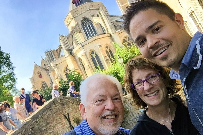 Brussels Private & Custom Half-Day Walking Tour with a Local - Walking Through Brussels’ Iconic Grand Place and Guildhalls