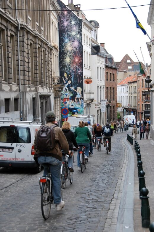 Brussels: Sightseeing Bike Tour - Starting at the Heart of Brussels: The Grand Place