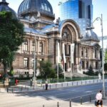 Bucharest: 2-Hour City Highlights Bike Tour - Discovering Historic Landmarks in the Old City