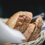 Bucharest Evening Tour and Traditional Dinner - 3 hours - Illuminated Landmarks and Historic Sites